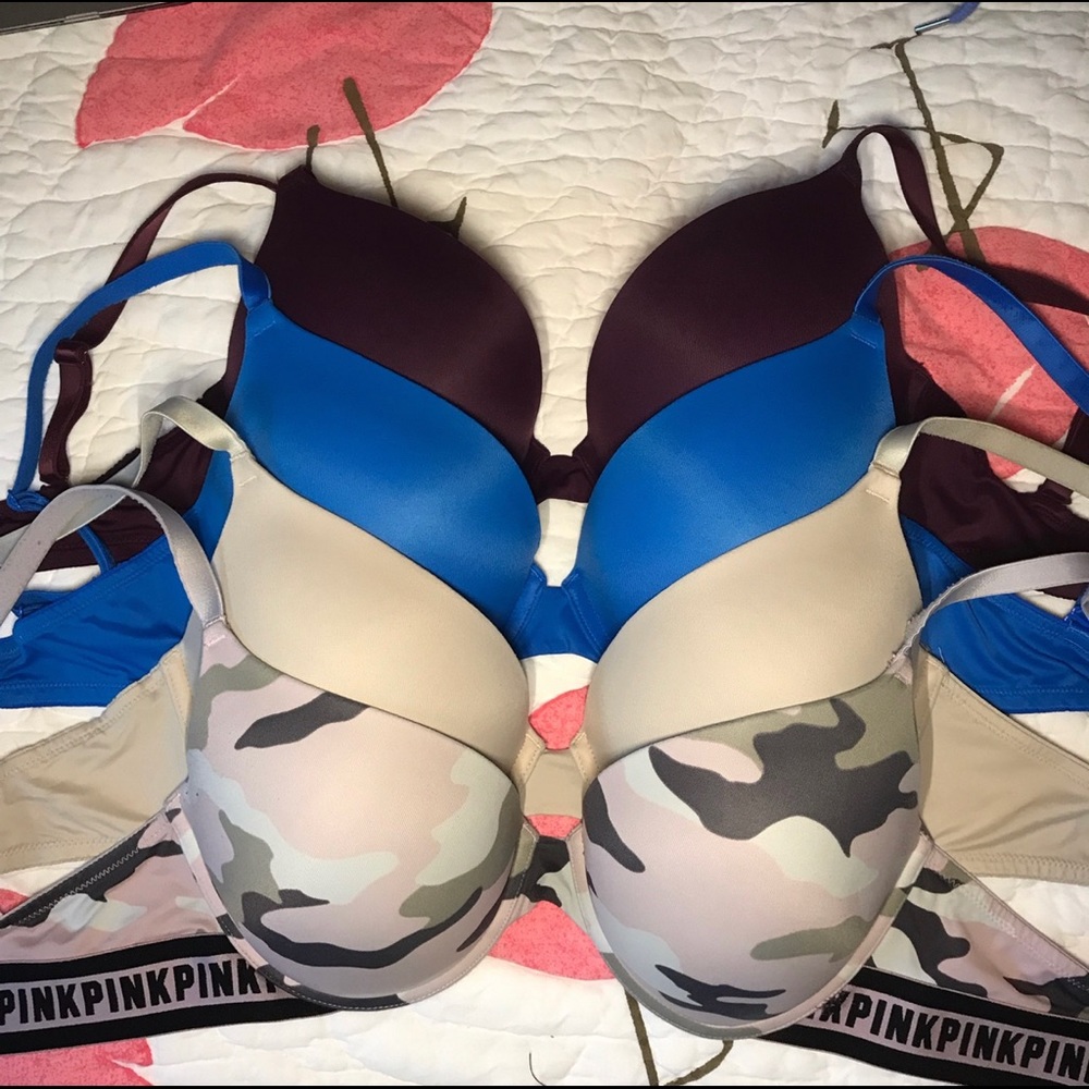 4 Victoria’s Secret PINK bra bundle